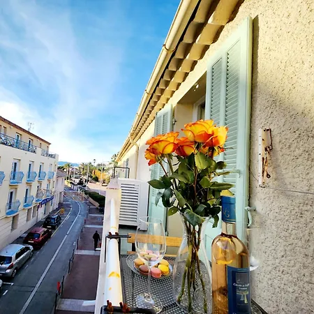 Baie Bleue Saint-raphael Your Hoste Helper شقة Saint-Raphaël
